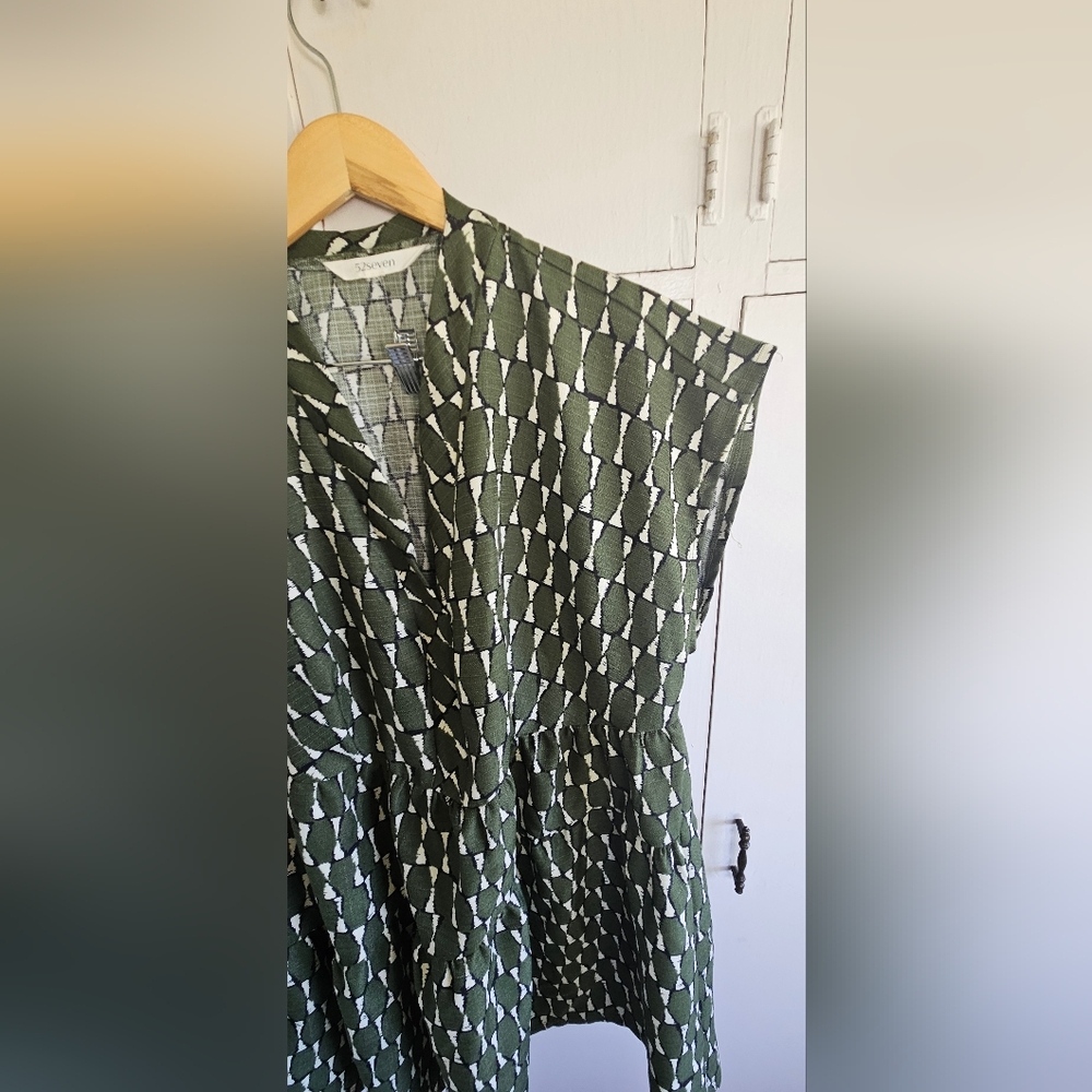 52seven Green Cap Sleeved V Neck Patterned Women's Short Dress Size 1X - Picture 2 of 7